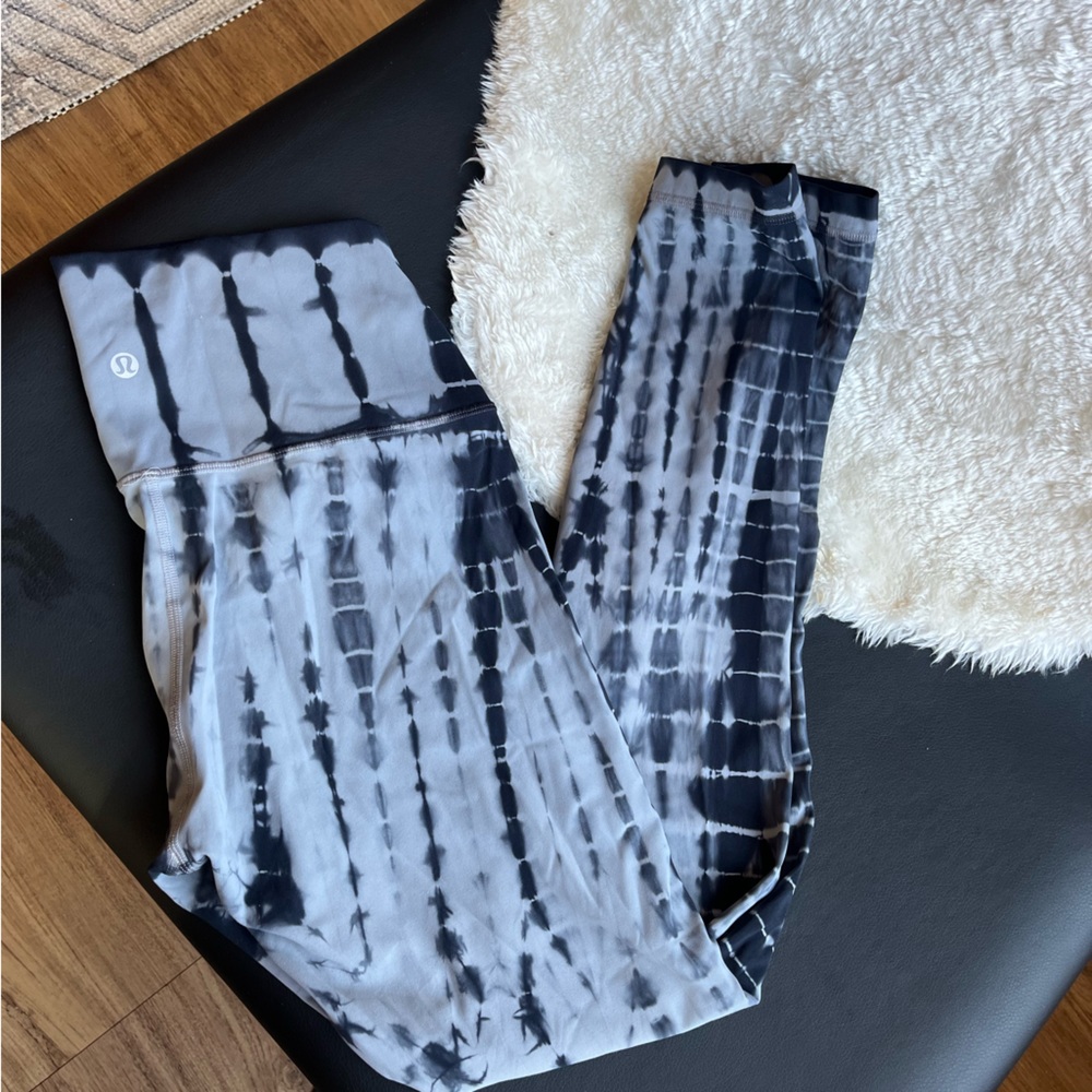 Tie dye Lululemon leggings